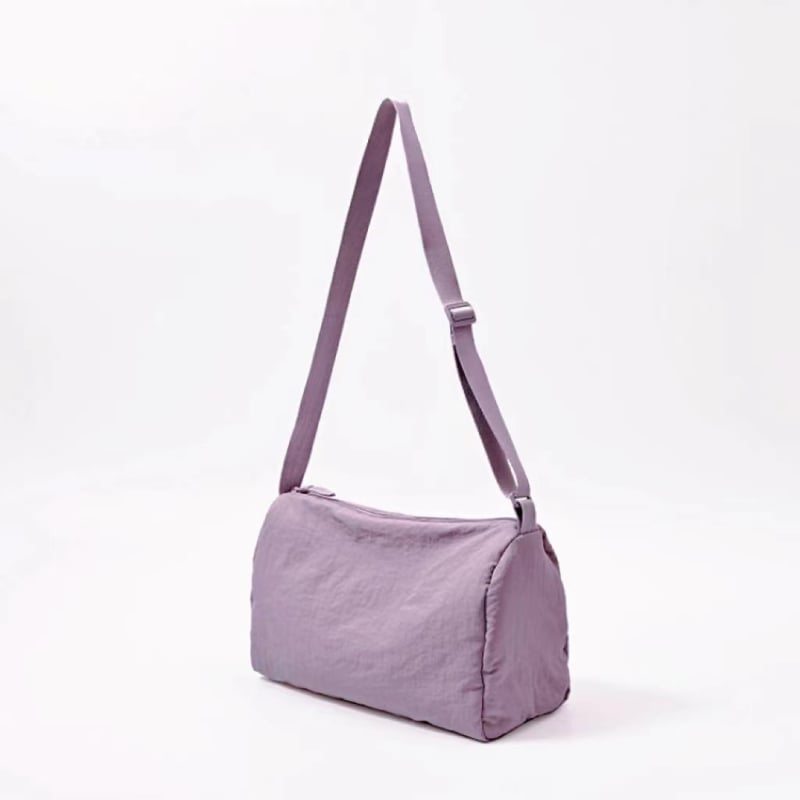 Τσάντα Tote από νάιλον σε ιαπωνικό στυλ, σώμα σε σχήμα μαξιλαριού, φερμουάρ, επένδυση από νάιλον, με μία λουρί για καθημερινή χρήση