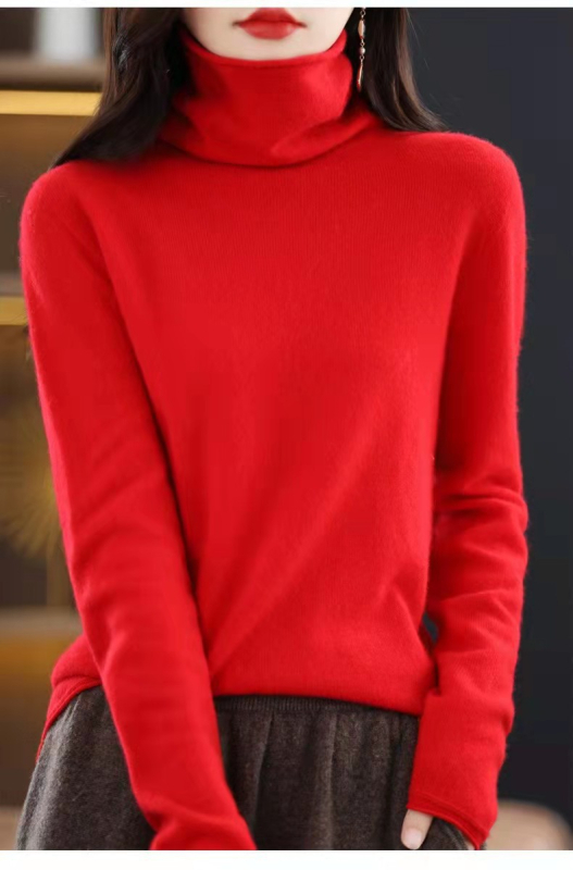 Moterinis vilnos megztinis su suktu aukštu kaklu, ilgos rankovės, įprastas kirpimas, įprastas ilgis