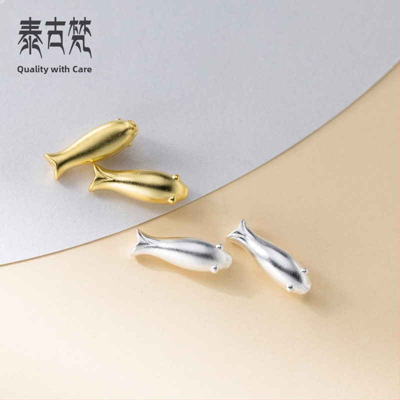 Käevõrue lisatarvikud: hõbedased helmed kalamustriga, elektroplaadimine, 3D eraldajad DIY ehted