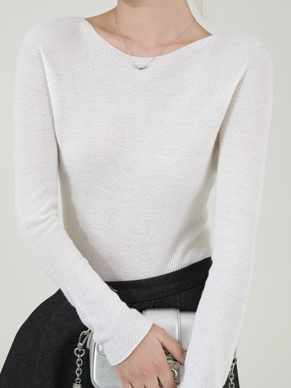 Moteriškas vilnos megztinis su pusaukščiu kaklu, siaura kirpimo linija, ilgos rankovės, 95% vilna, ruduo 2025