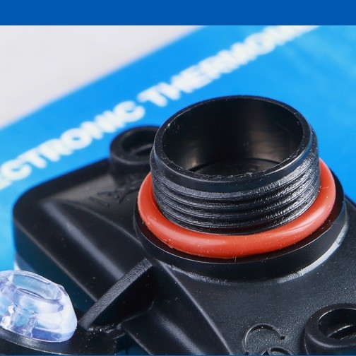 Цифров LCD термометър за аквариум с вакуумна чашка – пластмасов корпус, измерва температурата на водата