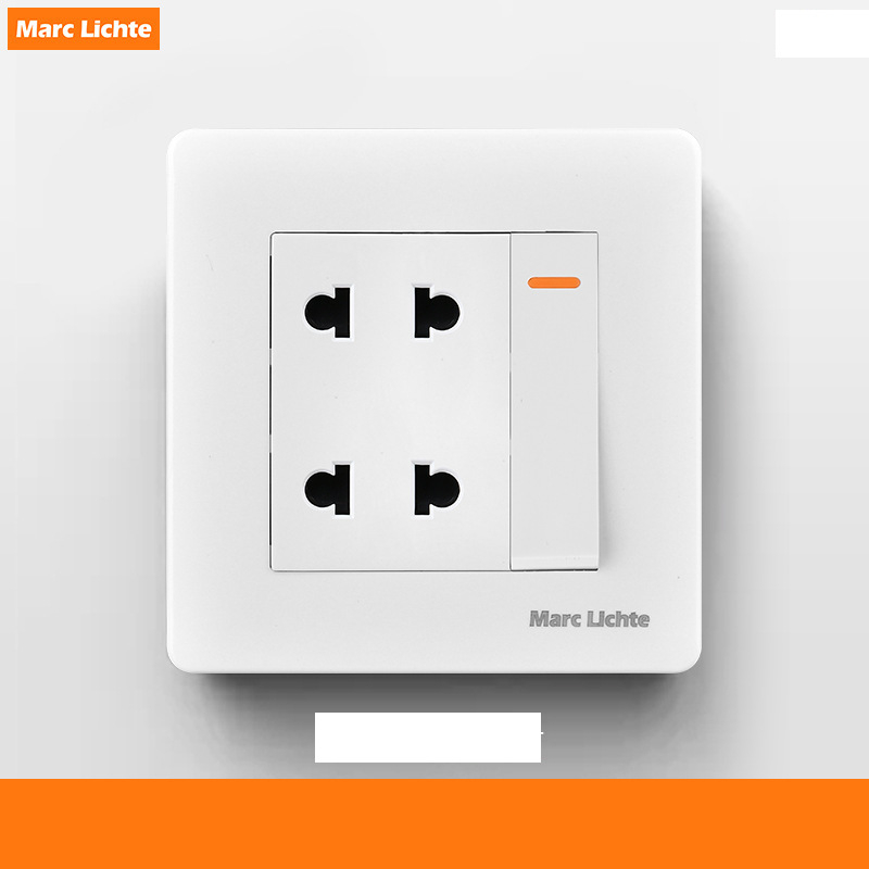 Πρίζα τοίχου USB 5 οπών 13A Βρετανικού προτύπου, πολλαπλών λειτουργιών, διεθνούς προτύπου, πίνακας έκδοσης Χονγκ Κονγκ και Μακάο με διακόπτη