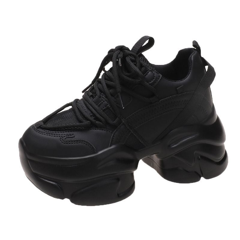 Нови летни дамски кецове с масивна подметка за износ, 2025 г., увеличаващи височината, с дебела подметка, бели кецове, които правят краката да изглеждат по-малки, дишаща мрежеста горна част за спорт