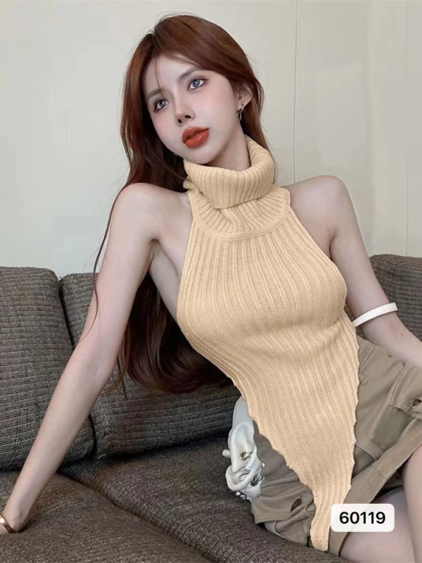 Varrukateta kootud top kõrge kaelusega naistele, kitsas lõige, lühike pikkus, polüester