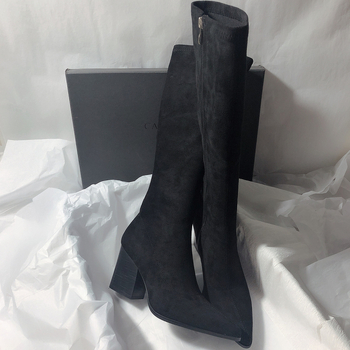 Rüütli saapad põlveni, külje tõmblukk, nubukust ülaosa, terav varvas, 3–5 cm konts