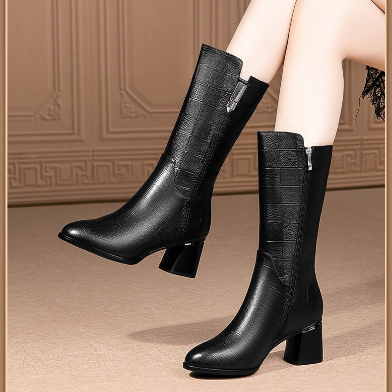 Женски рицарски ботуши: подплатени поларом, PU горна част, страничен цип, заострен нос, квадратен ток