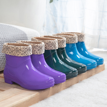 Дамски ботуши за дъжд едноцветни, PVC горна част, нисък връх, нисък ток 1–3 см, подходящи за четири сезона