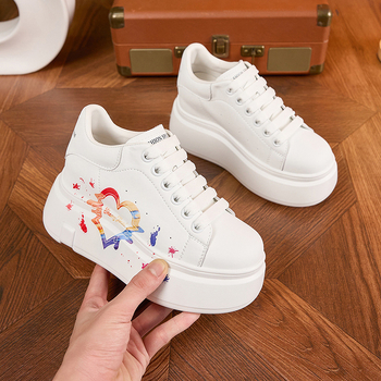 Обувки | Минималистични ежедневни обувки, кръгъл нос, горна част микрофибър, клин над 8 см, подметка полиуретан