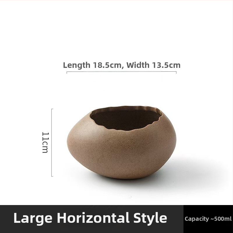 Portselanist magustoidu kauss strutsi kujundusega muna kujul, mikrolaineahi ei toimi