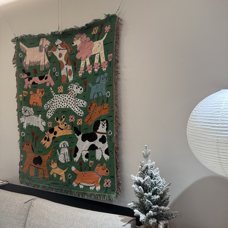 Кучешки карикатурен гоблен декоративен плед (Peel forest; скандинавски стил; пролет и есен; премиум)