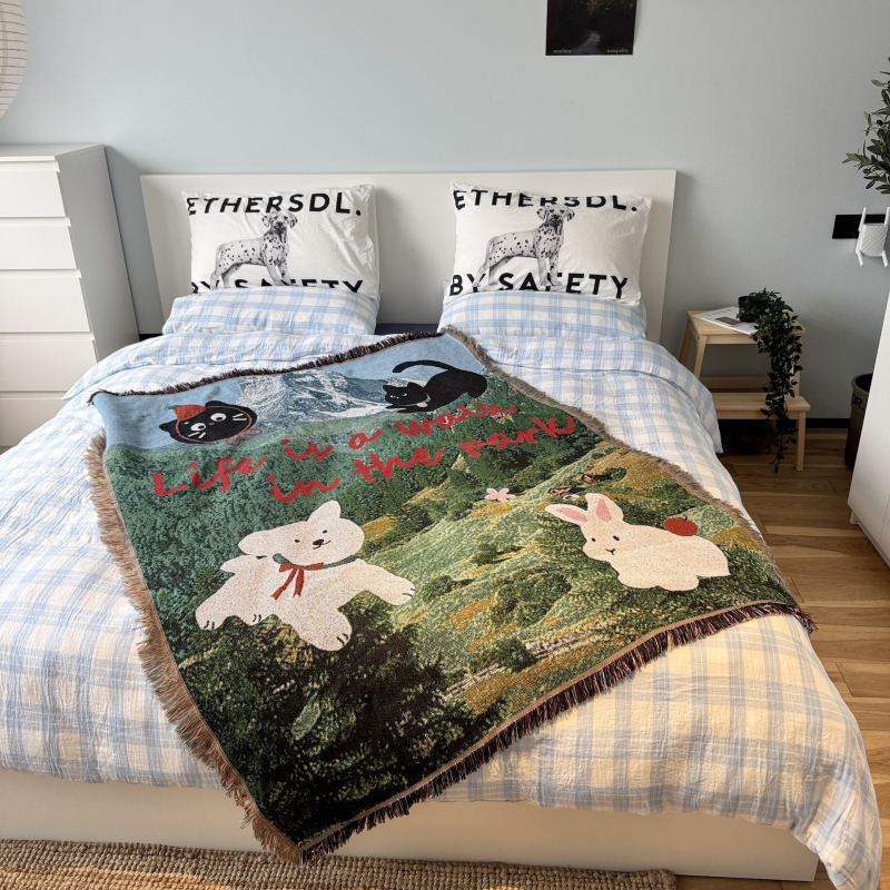 Кучешки карикатурен гоблен декоративен плед (Peel forest; скандинавски стил; пролет и есен; премиум)