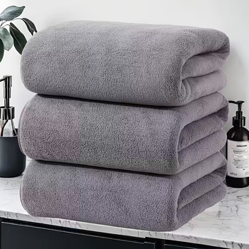 Комплект от три хавлии за баня и плаж – корална плюш, прежда 150D, подгъване и плоска тъкане, възможност за персонализирано лого