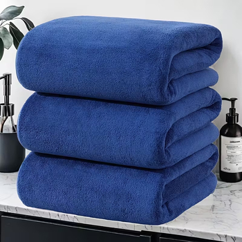 Комплект от три хавлии за баня и плаж – корална плюш, прежда 150D, подгъване и плоска тъкане, възможност за персонализирано лого