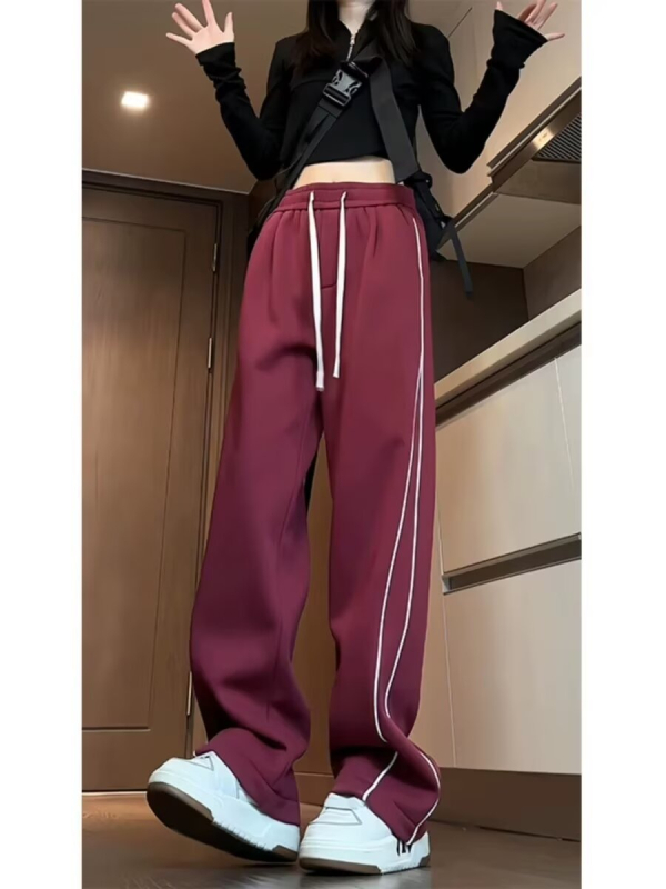 Мъжки спортни панталони на райета, свободен крой, средна талия, връзка за затваряне, полиестер 95%+, за есента