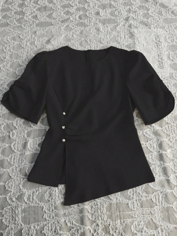 Tricou damă din poliester cu croială neregulată, guler rotund, mâneci scurte, croială 3D, 95% poliester, Vara 2025