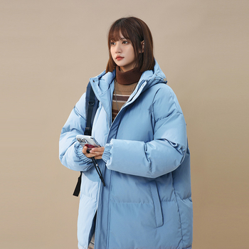 Дамско памучно яке с полиестер-памучен пълнеж, дълъг модел, качулка, свободен силует, закопчаване с цип, дебело изолиран