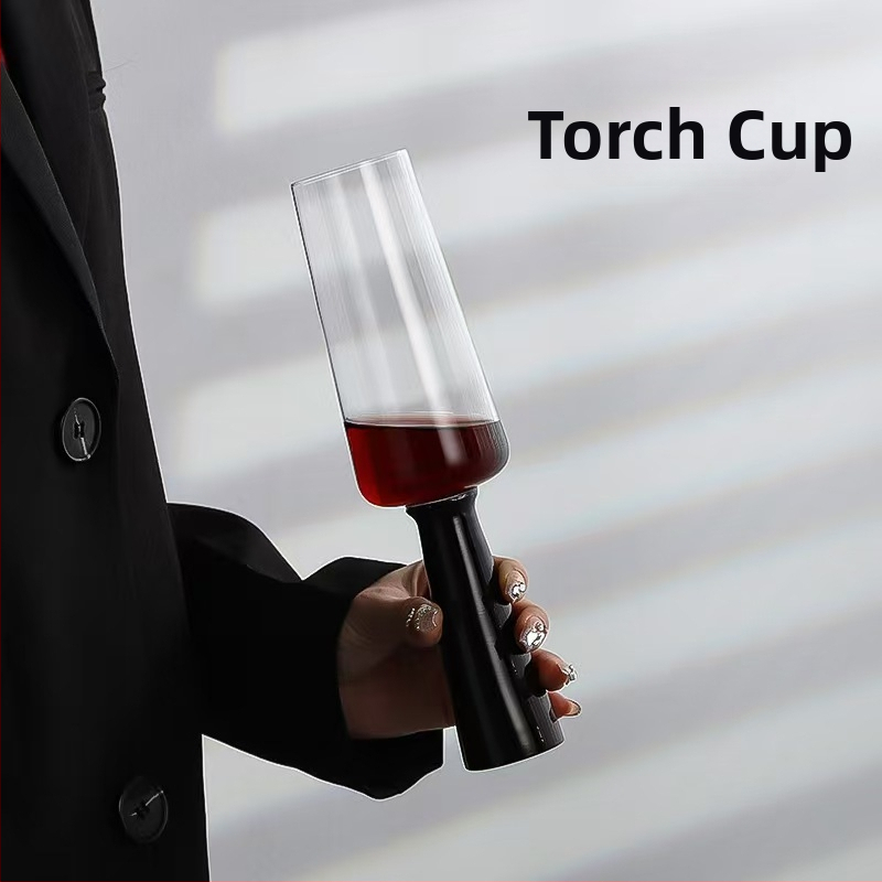 Cloud Sail veiniklaas, klaasist materjal, mahutavus 201–300 ml, kaasaegne ja minimalistlik stiil, pakkimine paberkarbis