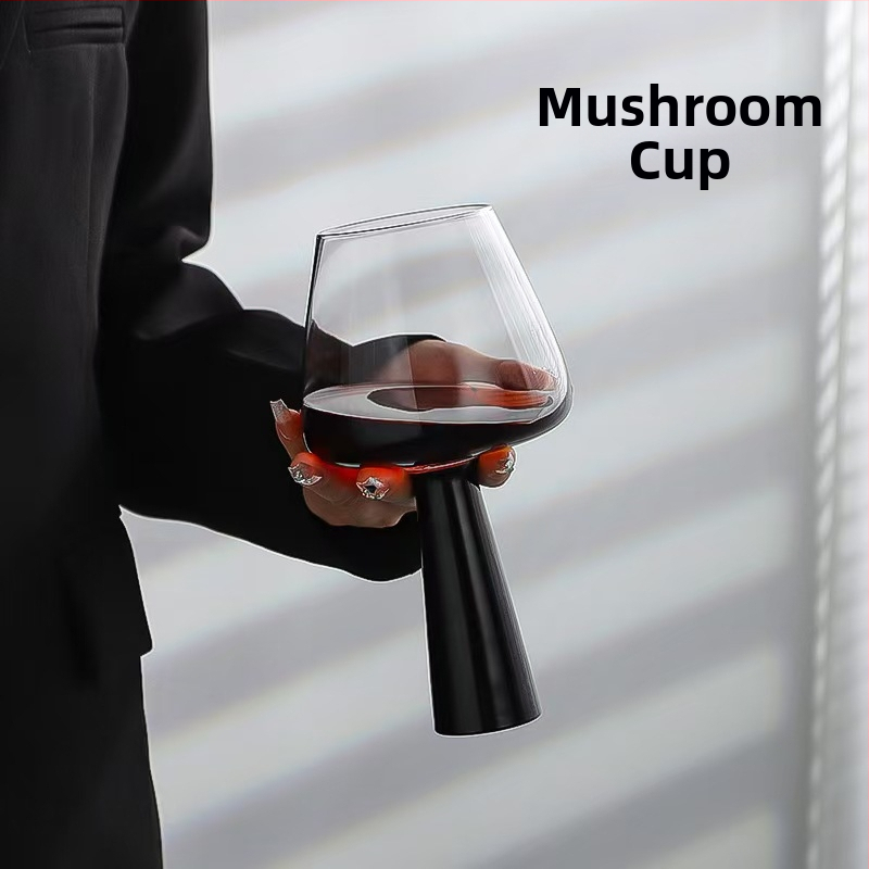 Cloud Sail veiniklaas, klaasist materjal, mahutavus 201–300 ml, kaasaegne ja minimalistlik stiil, pakkimine paberkarbis