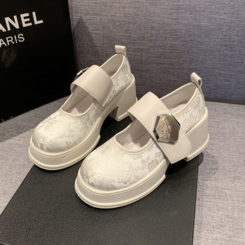 Лофери Мери Джейн с дебел ток, кръгъл нос, PU горна част, закопчаване с катарама, 3–5 см височина на тока