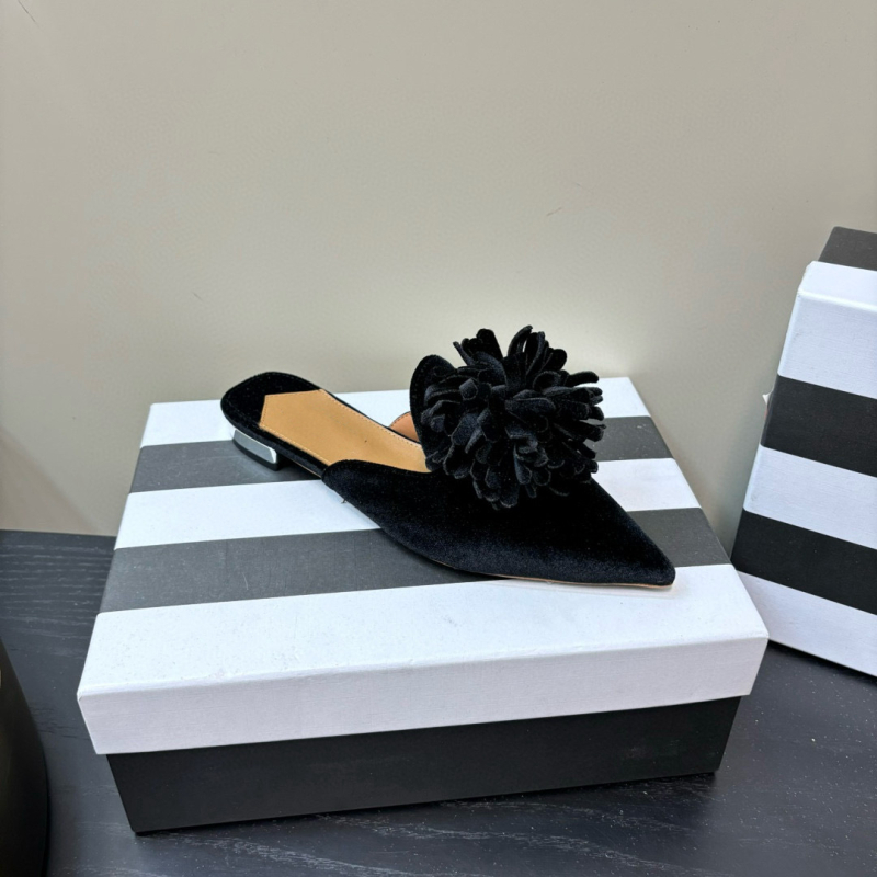 Baotou mule - svakodnevne, gornji dio od nubuka, podstava od ovčje kože, potplat od prave kože