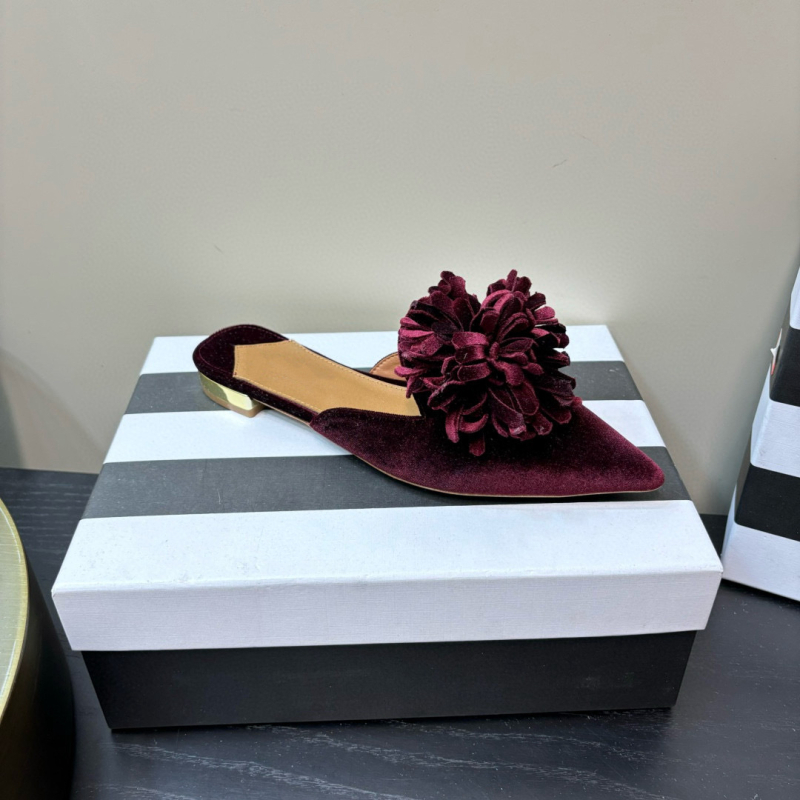 Baotou mule - svakodnevne, gornji dio od nubuka, podstava od ovčje kože, potplat od prave kože