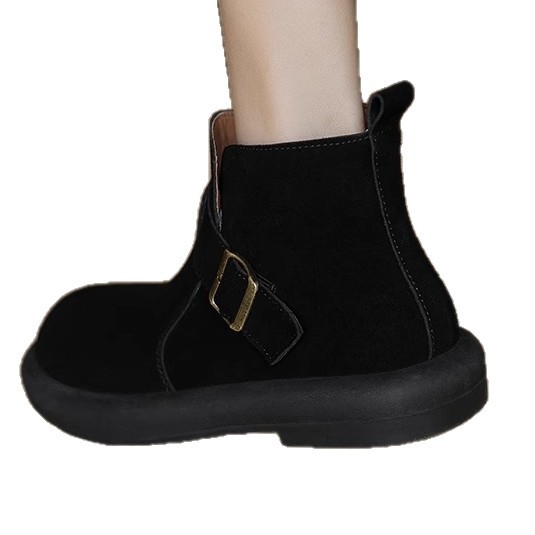 Дамски велурени ботуши с pull-on дизайн, кръгла пръст, нисък ток 1–3 см, гумена подметка, къс маншет