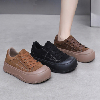 Ženske tenisice s debelim potplatom za povećanje visine, gornji dio od umjetnog pliša, gumena potplata, vezanje, vulkanizirane svakodnevne tenisice za proljeće