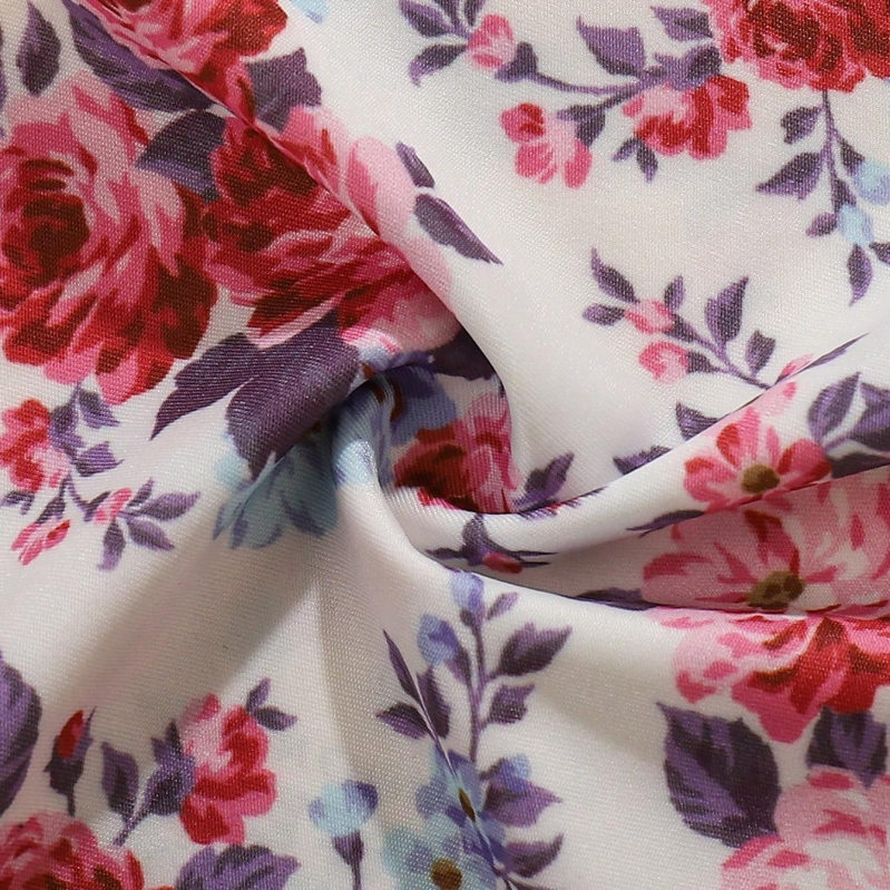 Sieviešu apakšveļa - Adīts neilons 70–80% kā galvenā materiāla; Kokvilnas oderes 80–90%; Adīts audums; Vidēja josta