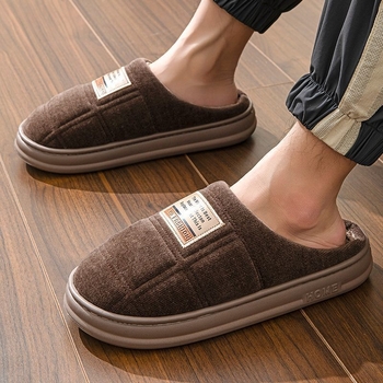 Домашни зимни пантофи с пухена подплата, дебела неплъзгаща подметка, шарка райета/каре, памучна горна част, кожена вътрешна подплата