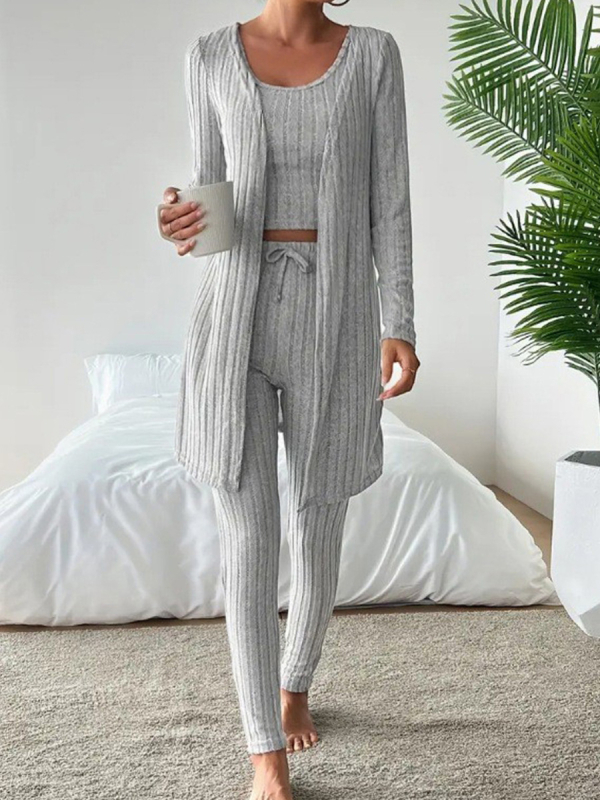 Moterų Milk Silk kostiumas, Poliesteris 90–95%, apvalus kaklo iškirptė, kelnės