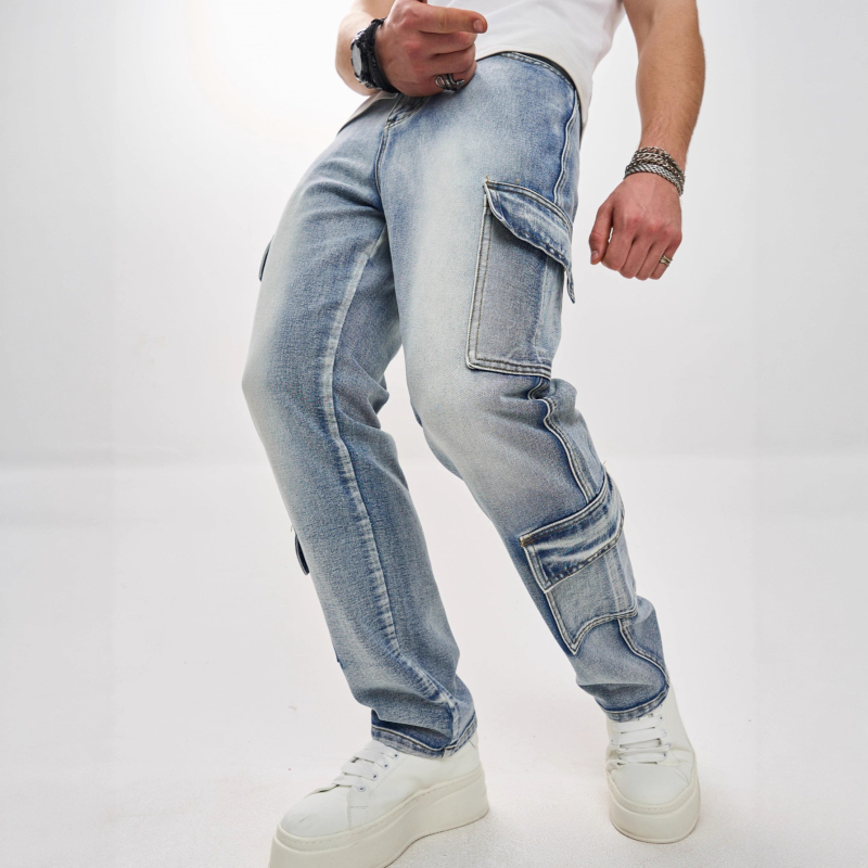 Дънки с прав крак и множество джобове, средна талия, с цип, пясъчно пране