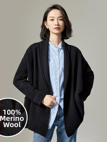 Женски вълнен кардиган, средна плътност, V-образно деколте, дълги ръкави, едноцветен вълнен плат, пуловер, несиметрична кройка, зима 2025