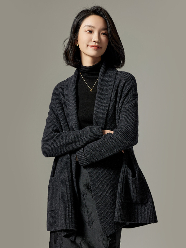 Женски вълнен кардиган, средна плътност, V-образно деколте, дълги ръкави, едноцветен вълнен плат, пуловер, несиметрична кройка, зима 2025