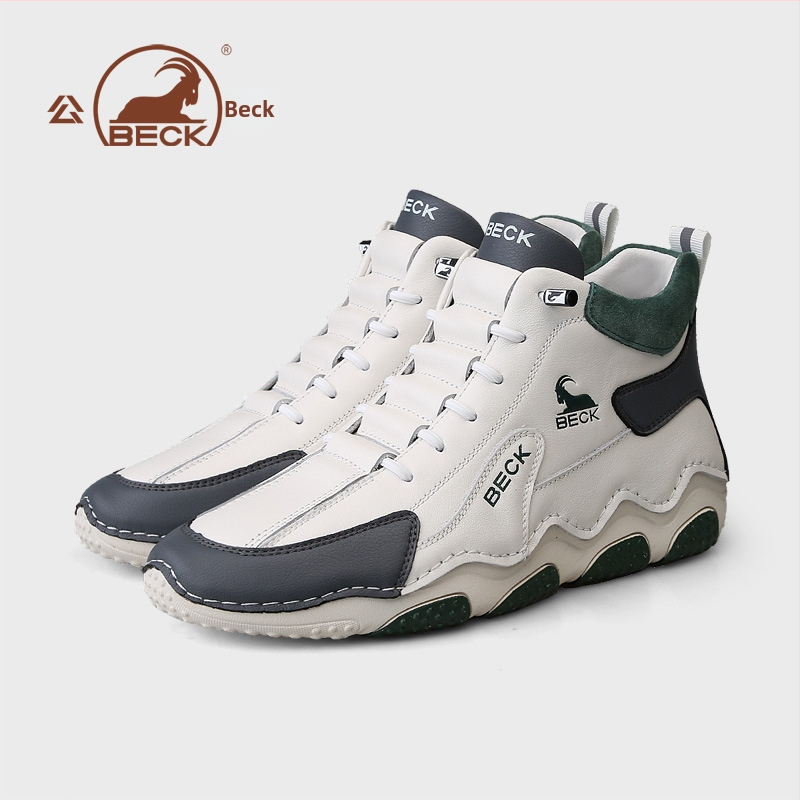 Meeste Martins saapad naturaalnahast, ülemine kiht: veise- ja siga- ning sünteetiline nahk; kummitald; madal konts 1–3 cm; elastne riba sulgemiseks