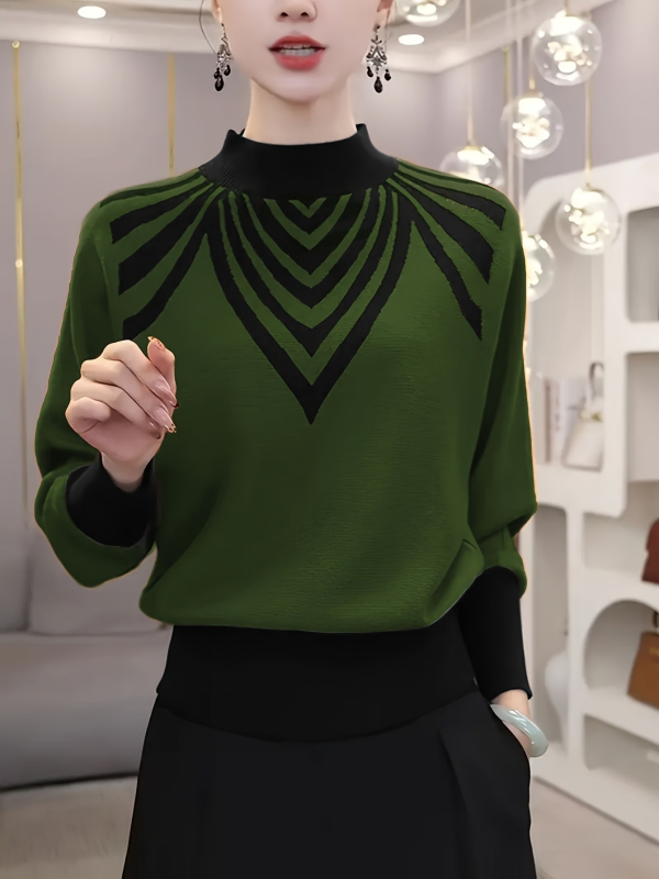 Свитер със смес от вискоза и полиестер, свободна кройка, дълъг ръкав, полутурникел яка