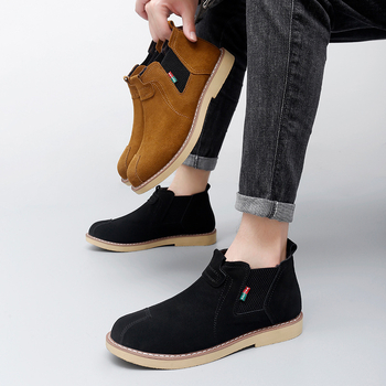 Meeste Martin saapad, pealne osa ehtne nahk, kummist talla, ümmargune varvas