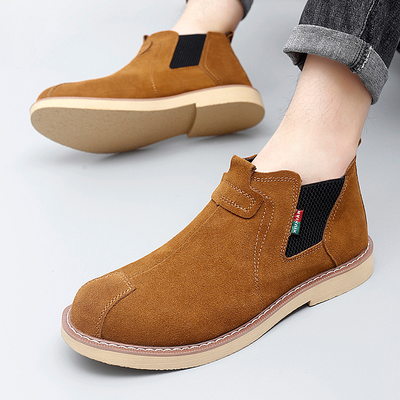 Meeste Martin saapad, pealne osa ehtne nahk, kummist talla, ümmargune varvas