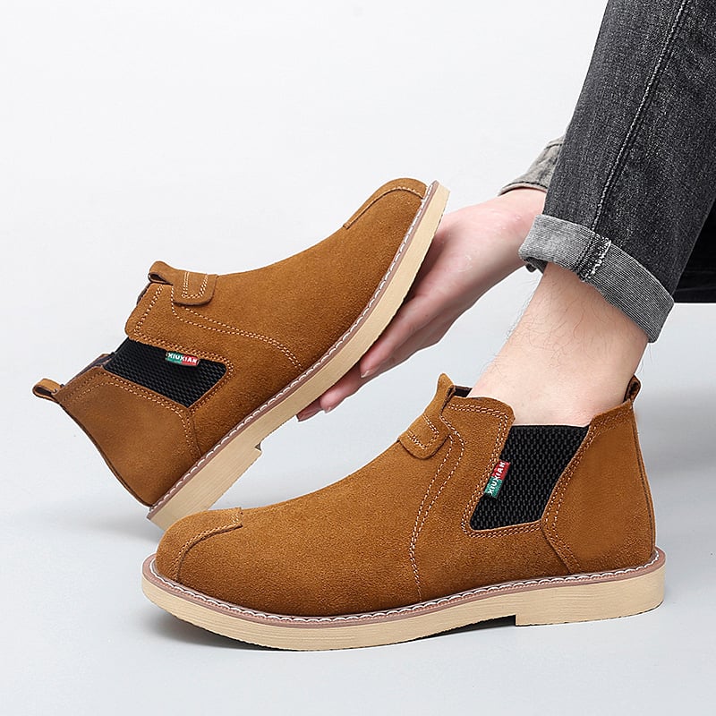 Meeste Martin saapad, pealne osa ehtne nahk, kummist talla, ümmargune varvas