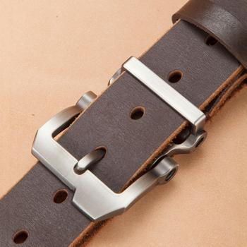 Мъжки колан, първокласна телешка кожа, катарама от сплав, закопчаване с пин, tanning обработка, пролет 2025