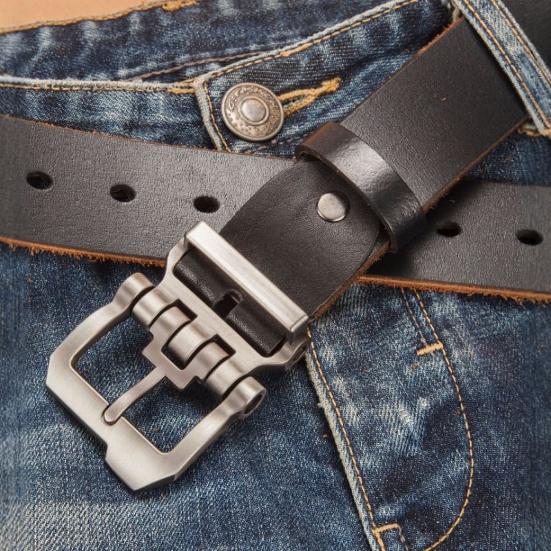 Мъжки колан, първокласна телешка кожа, катарама от сплав, закопчаване с пин, tanning обработка, пролет 2025