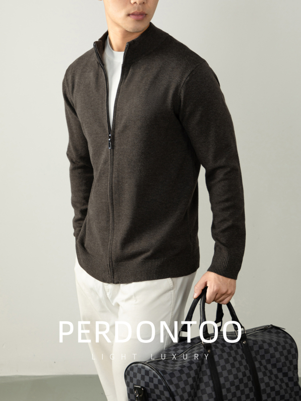 Vīriešu adījuma kardigans no vilnas-modāla maisījuma ar rāvējslēdzēju, stāvā apkakle, regulārs piegriezums, ziema