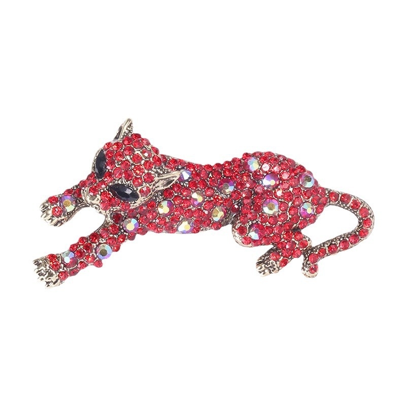 Брошка - гепард с кристали, корейски стил, дамски аксесоар, сплав, диамантено покритие