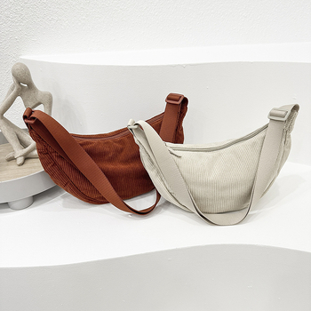 Nanju Corduroy Dumpling τσάντα με φερμουάρ, εσωτερικό ID τσέπη, τύπος Dumpling, πολυεστερική επένδυση, Φθινόπωρο 2023