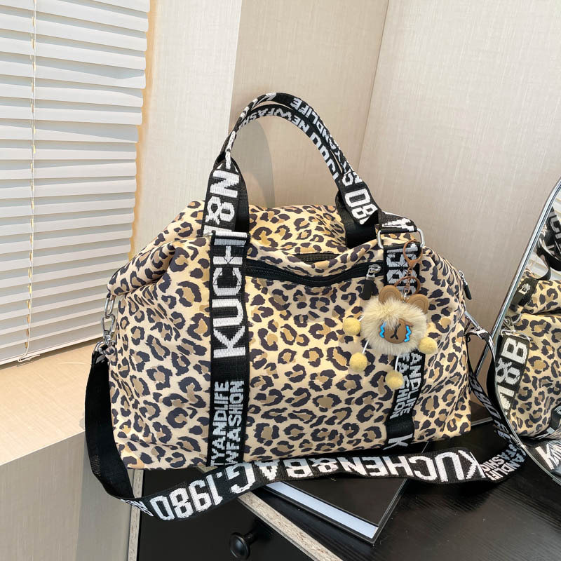 Чанта през рамо за пътуване с леопардов принт, капацитет 20–35 л, текстилна външна част, подплата от полиестер, за жени