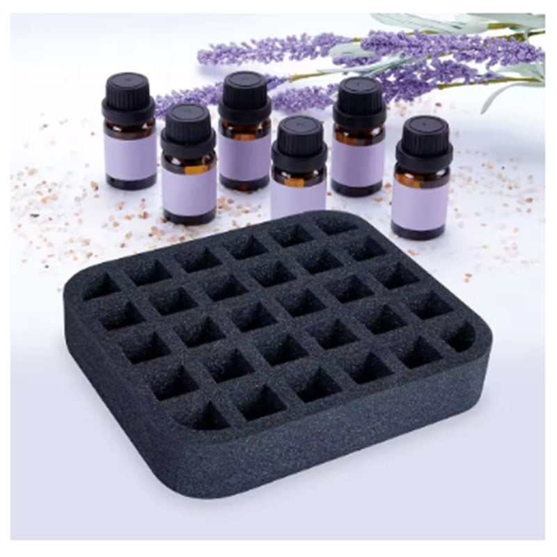 15 ml бутилка за етерично масло със спонжово отделение; Материал: финопорест спонж; Плътност: 16 кг/м3; Характеристики: 11