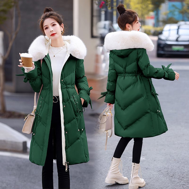 Дамско палто пух-памук, средна дължина, тясна кройка, качулка с цип, пълнеж полиестер-памук, основен плат зайча козина