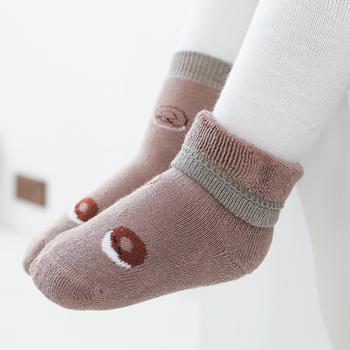 Детски чорапи за под, удебелени терри, с карикатурен принт, противохлъзгаща повърхност, дишащи и топли, съдържат 80% памук