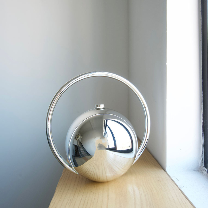 Akrüülkõrvakäekott marmormustriga, sfääriline õhtukott lukustusega, vooderita, sisemine dokumendikott