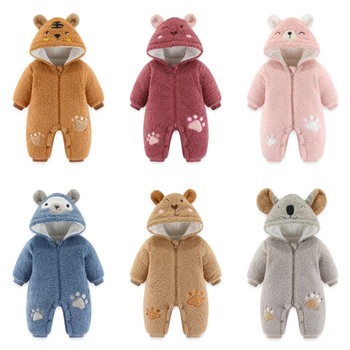 Унисекс бебешки гащеризон Teddy Velvet, quilted дизайн, дебел зимен слой, дълги ръкави, качулка с фиксирана шапка, цип