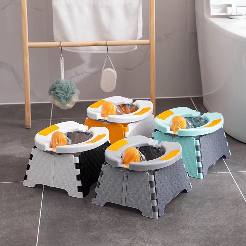 Toaletă pentru copii atașată la mașină – toaletă portabilă pliabilă, material PP, pentru vârsta 1–3 ani, brand Good and Cute